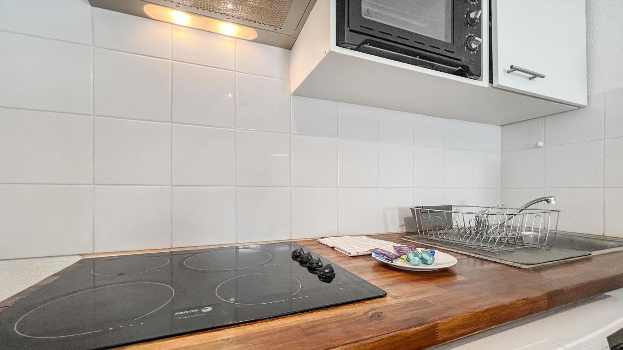 Homey Wild - Proche Gare Et Tram - Proche Centre - Balcon Prive - Parking Prive - Wifi Gratuit Annemasse Esterno foto